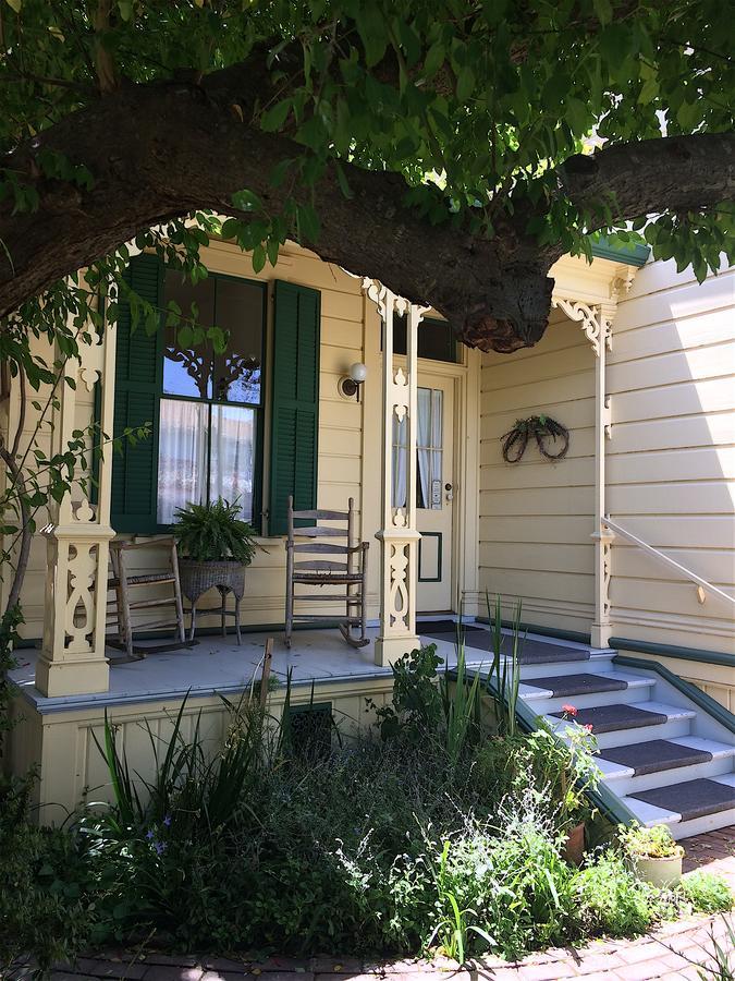 The Squibb Houses Cambria Exterior foto